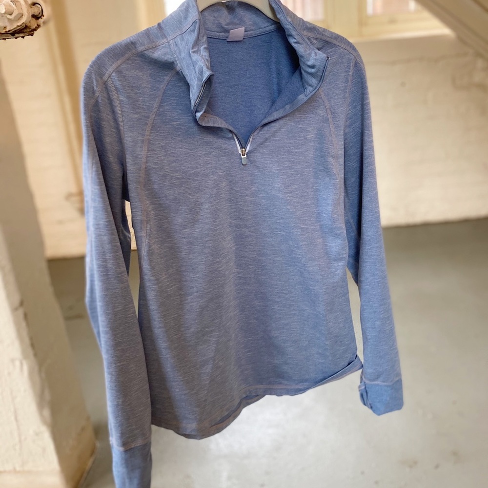 Athletic quarter zip